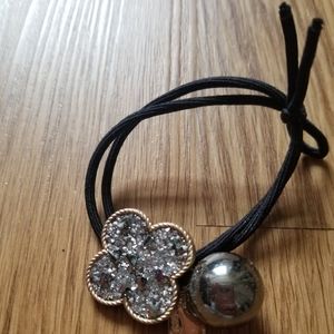 Hair tie (Brand New!!!)